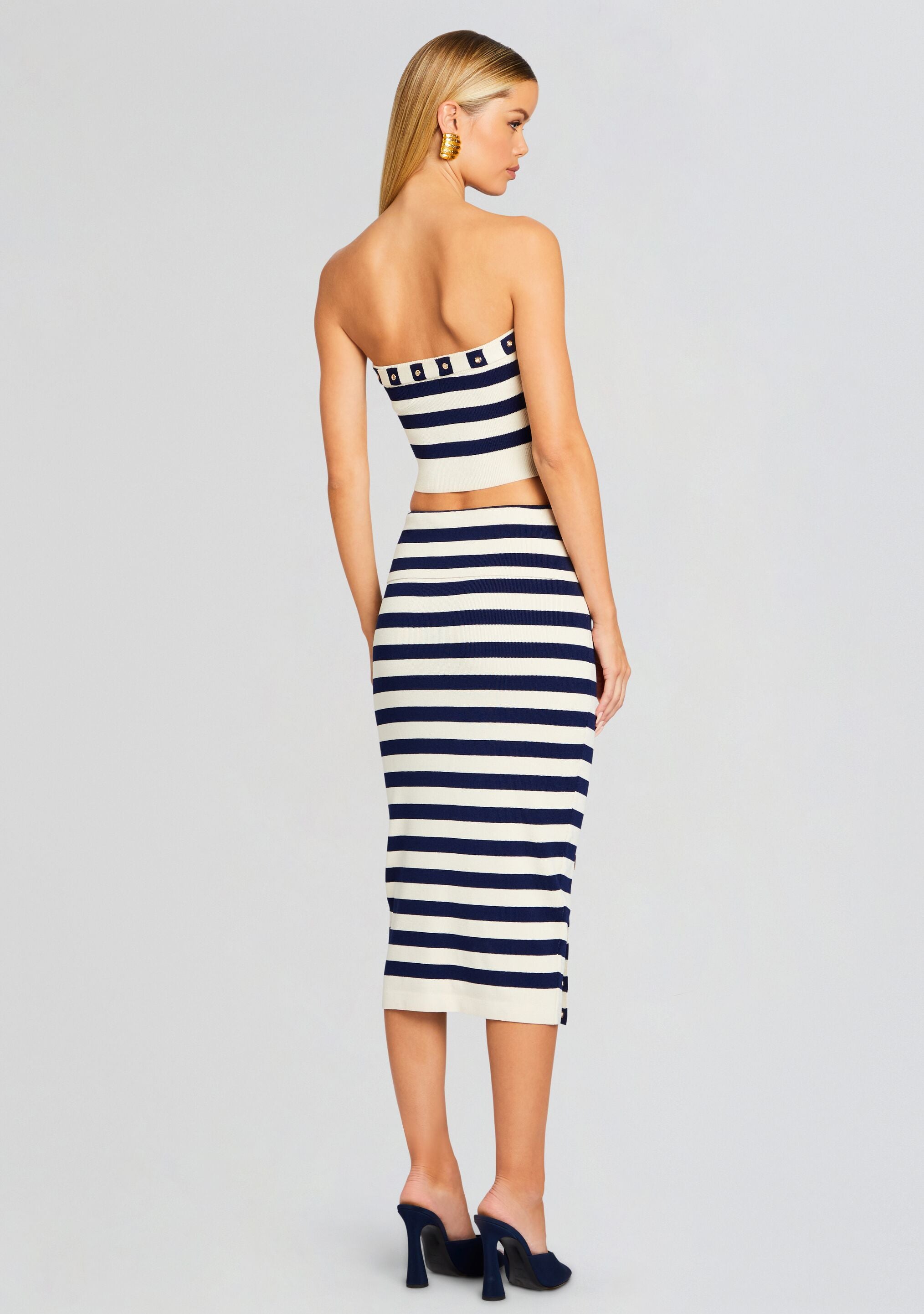 Cleat Knit Skirt-Cup Shy