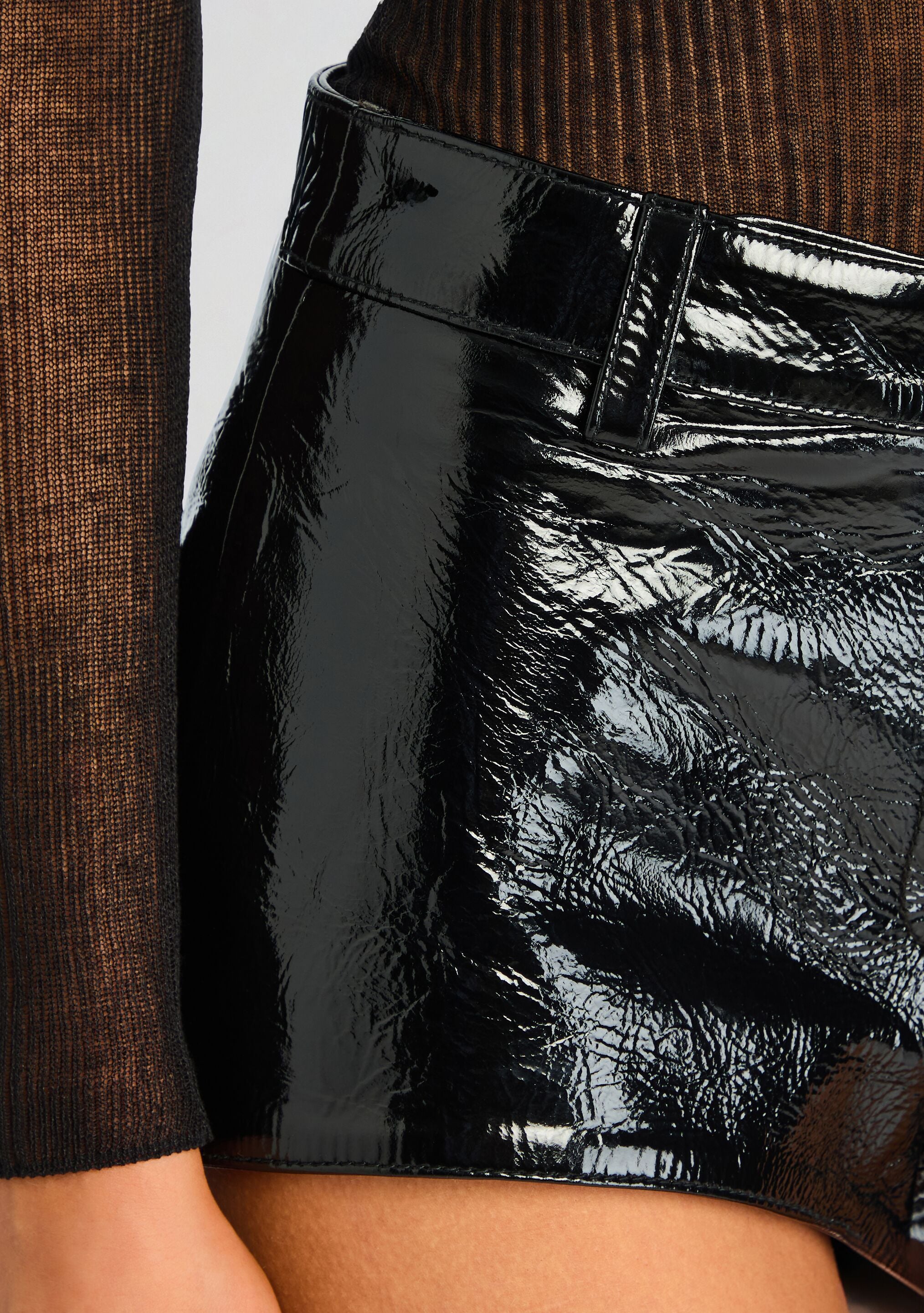 Kellen Leather Short-Cup Shy
