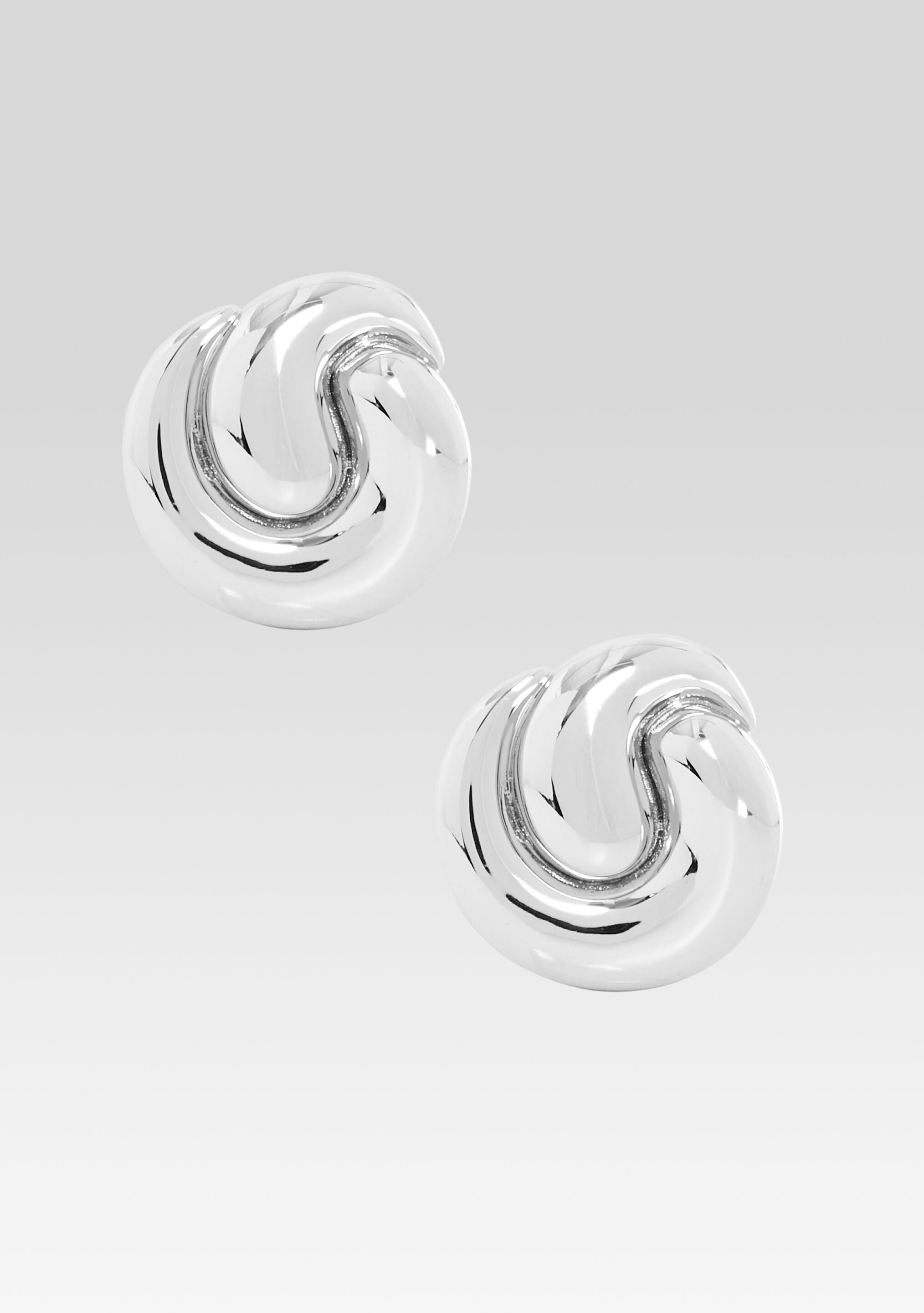 Doma Earring-Cup Shy