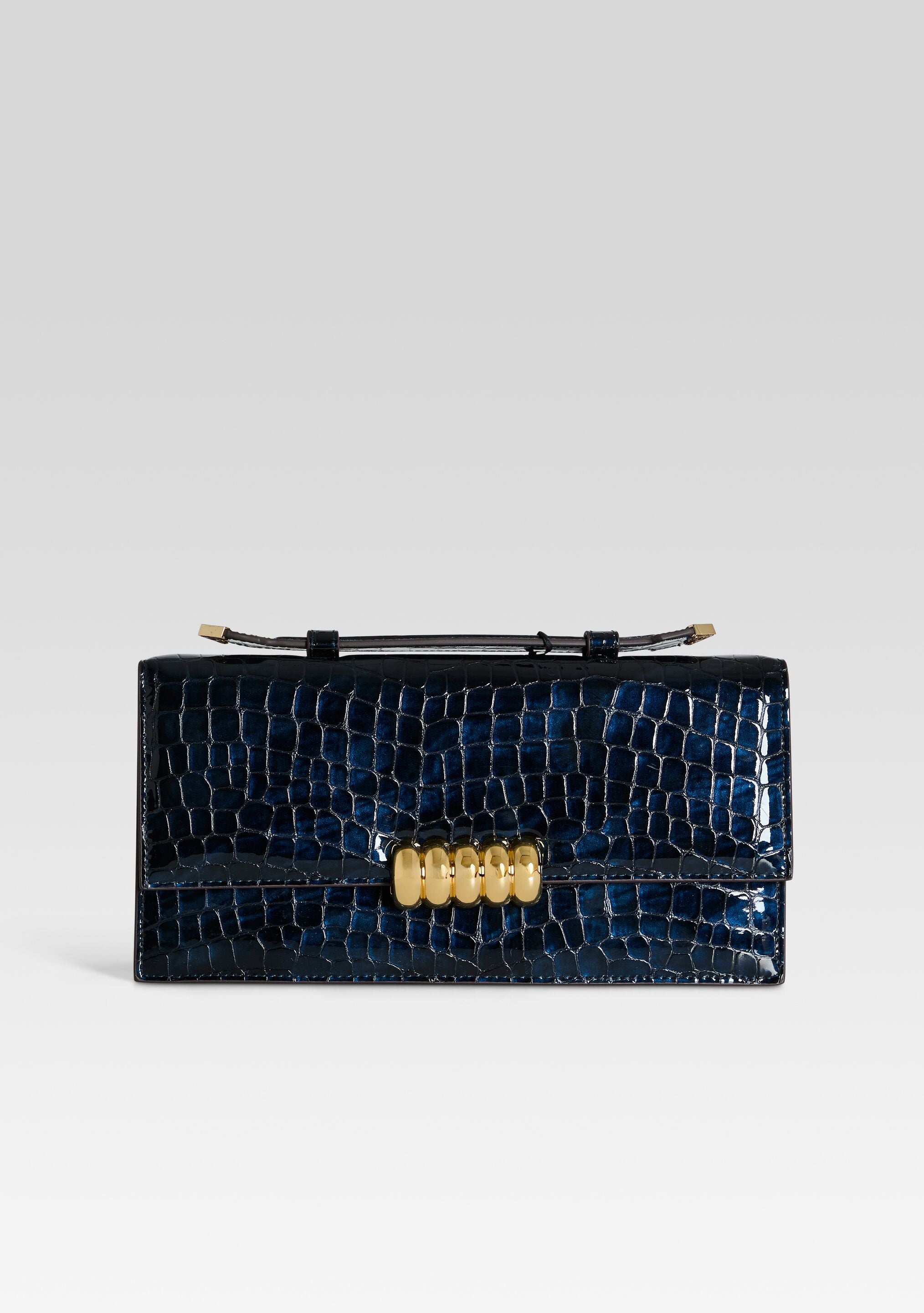 Phoebe Clutch-Cup Shy