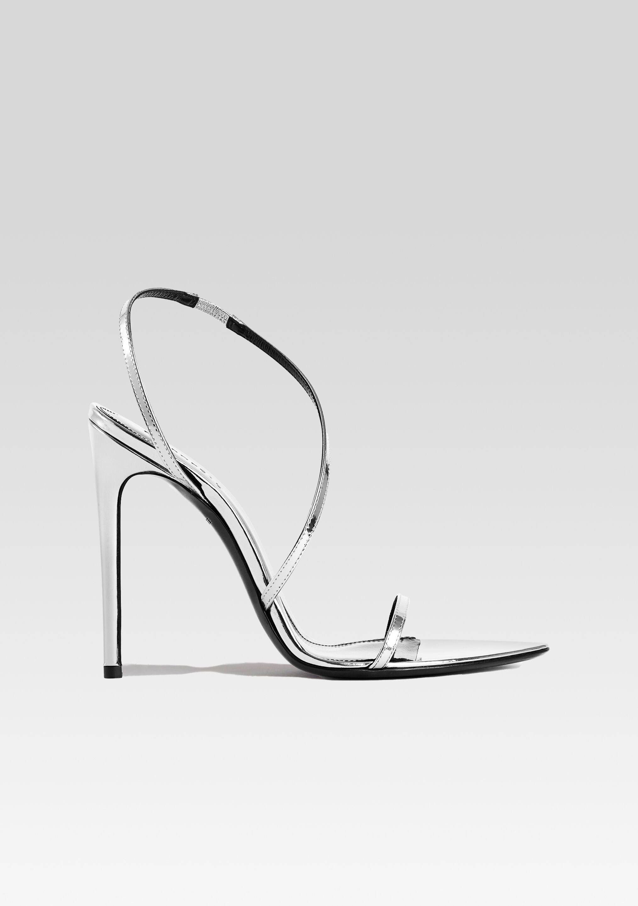 Naomi Sandal-Cup Shy