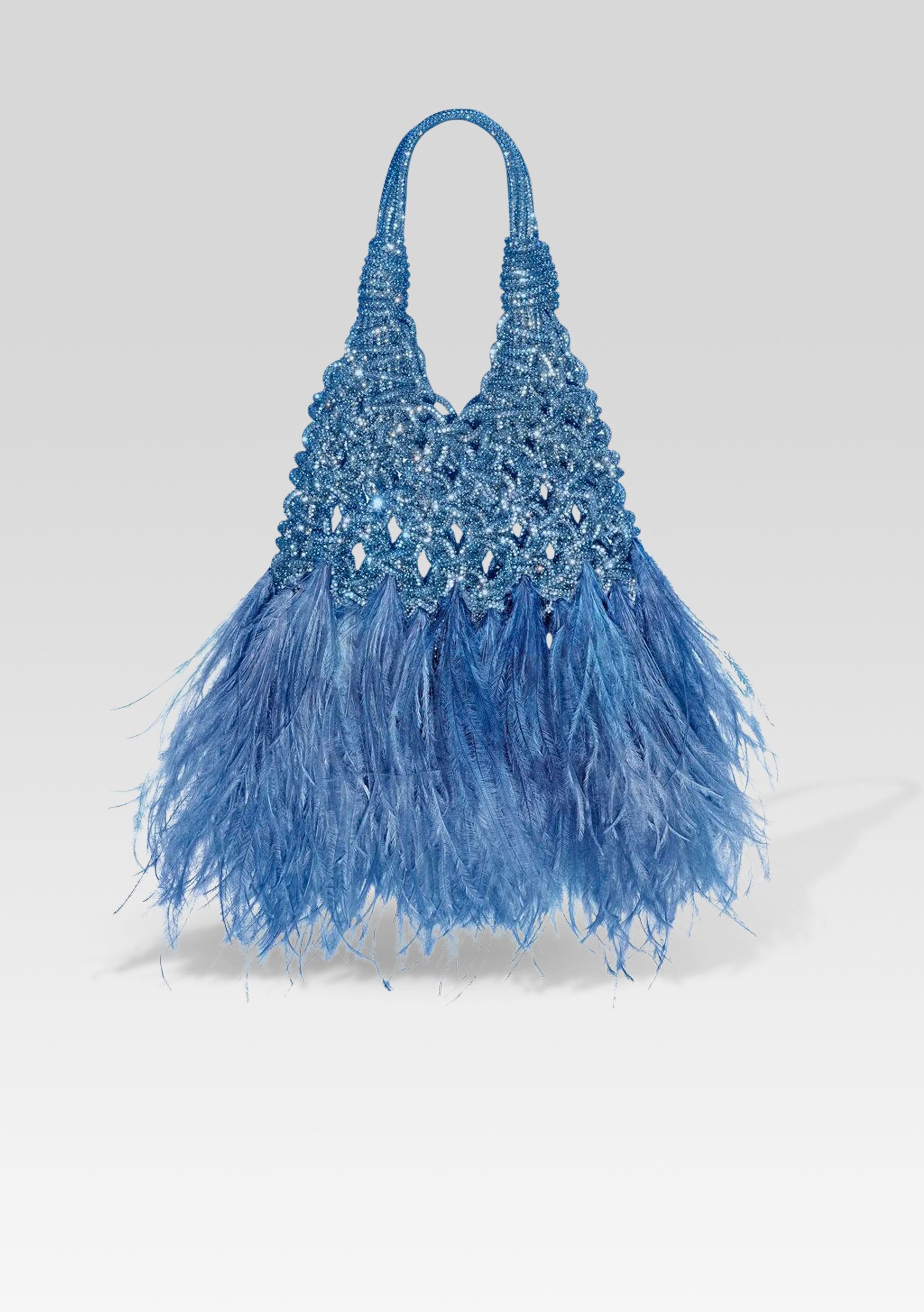 Vannifique Mini Feathers Bag-Cup Shy