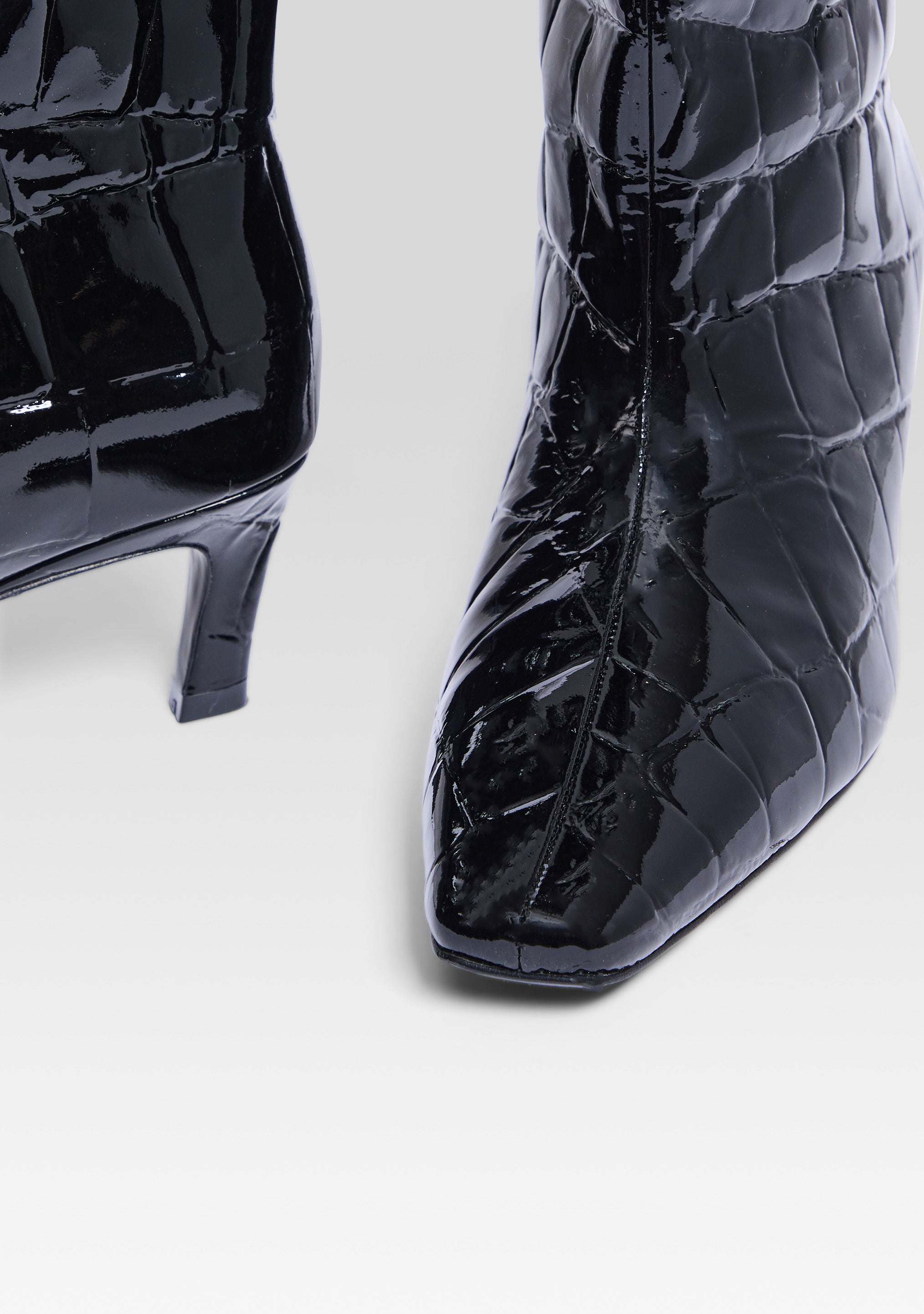 Taliah Leather Boot-Cup Shy