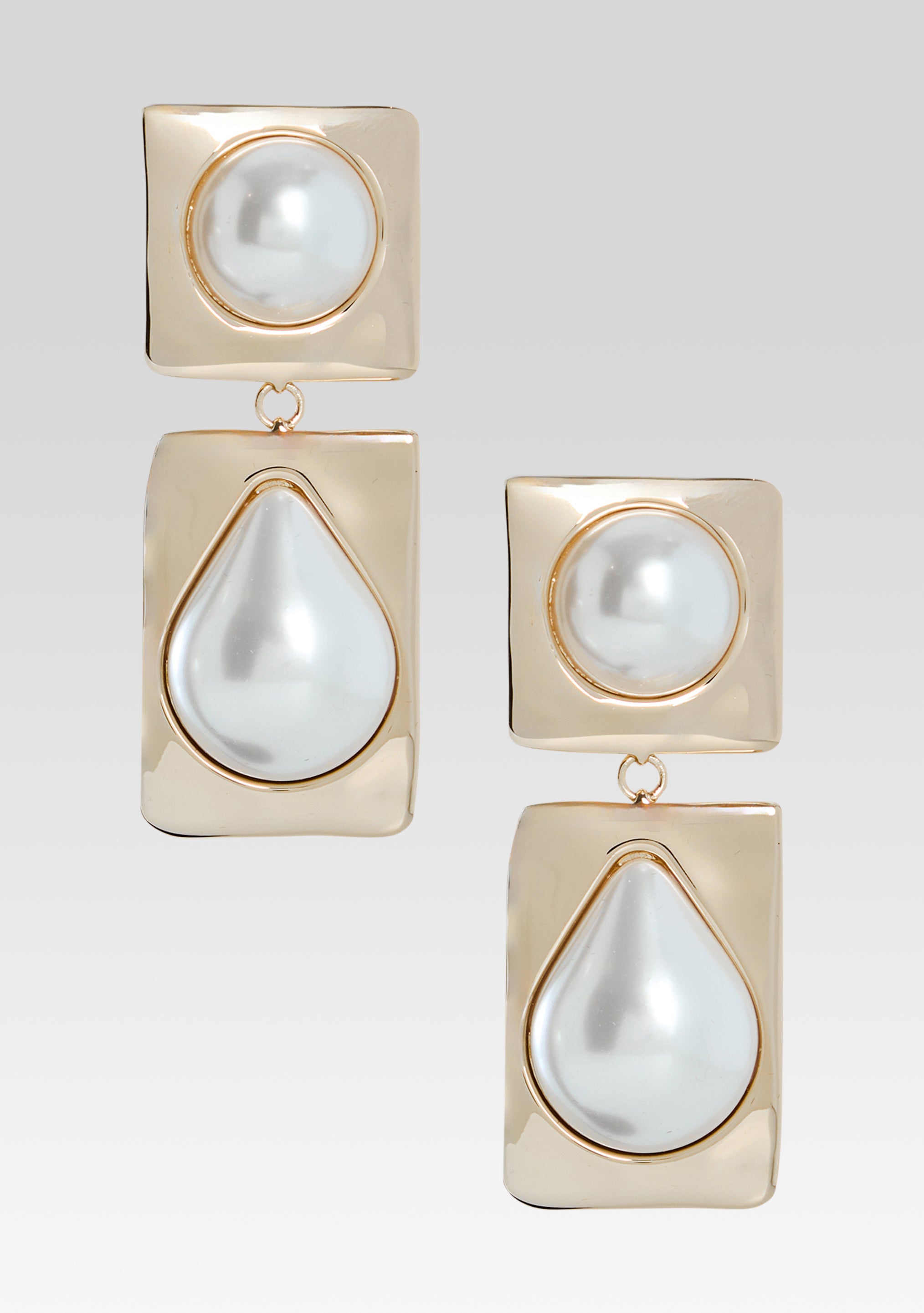 Savannah Pearl Drop Earrings-Cup Shy