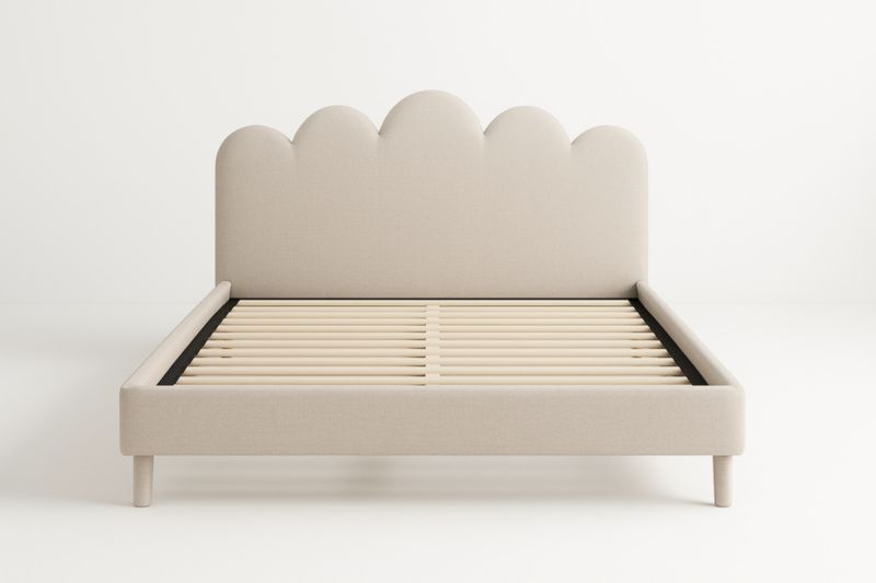 Letto Matrimoniale 150x210 Beige in Pino Massello con Testiera Imbottita a Moduli Arrotondati e Doghe in Betulla