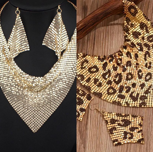 Collier et boucles d’oreilles pour femmes – Foulard triangulaire léopard, look tendance audacieux