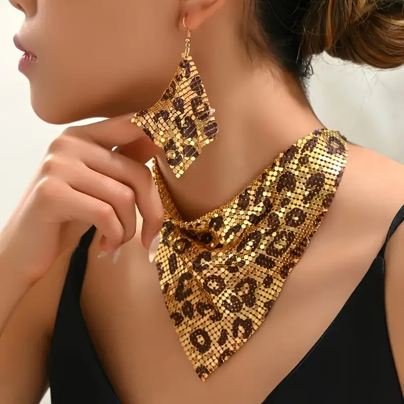 Collier et boucles d’oreilles pour femmes – Foulard triangulaire léopard, look tendance audacieux