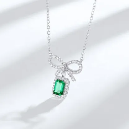 Fine Jewelry 925 Sterling Silver Pendant Necklace with Lab Created Emerald and Bowknot 3A Zircon Green Gemstone for Women Gift