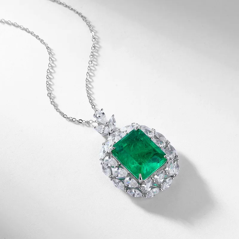 JewelyKing S925 Sterling Silver Green Emerald Cut Pendant Necklace JKNS0173