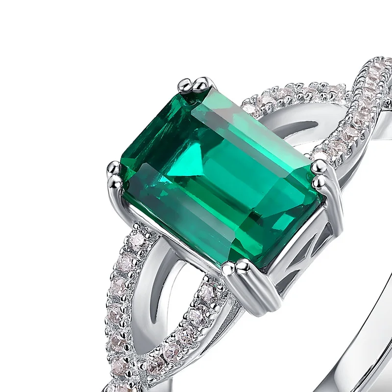 Panyu Custom Lab Emerald 10K 14k 18K Gold Moissanite Rings Wedding Proposal Rings Stylish Fashion Jewelry for Women Fine Jewelry