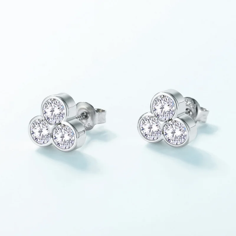 JewelyKing S925 Sterling Silver D Color VVS1 Moissanite Three Stone Cluster Bezel Set Stud Earrings JKES0016