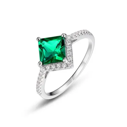 Retro Light Luxury Lab Grown Emerald Ring S925 Silver Inlaid Cultivated Colored Gemstone Ring Custom Wholesale