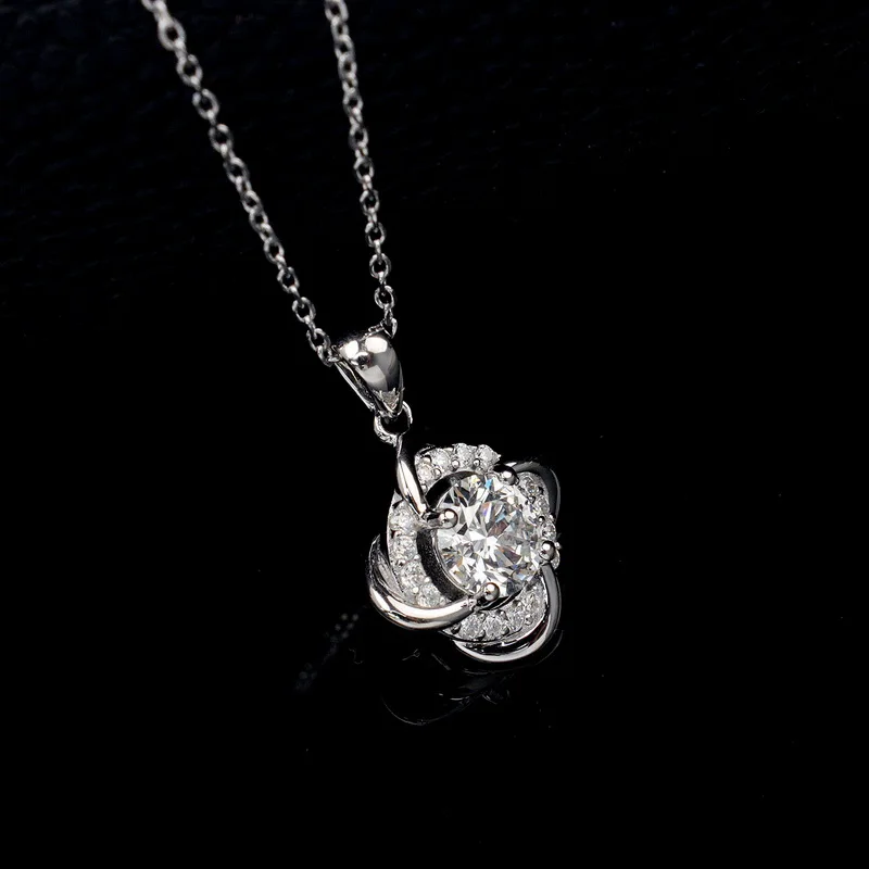 S925 Sterling Silver Windmill Design 1CT Round Brilliant Cut  Lab Grown Diamond Necklace Jewelry JKNS0010