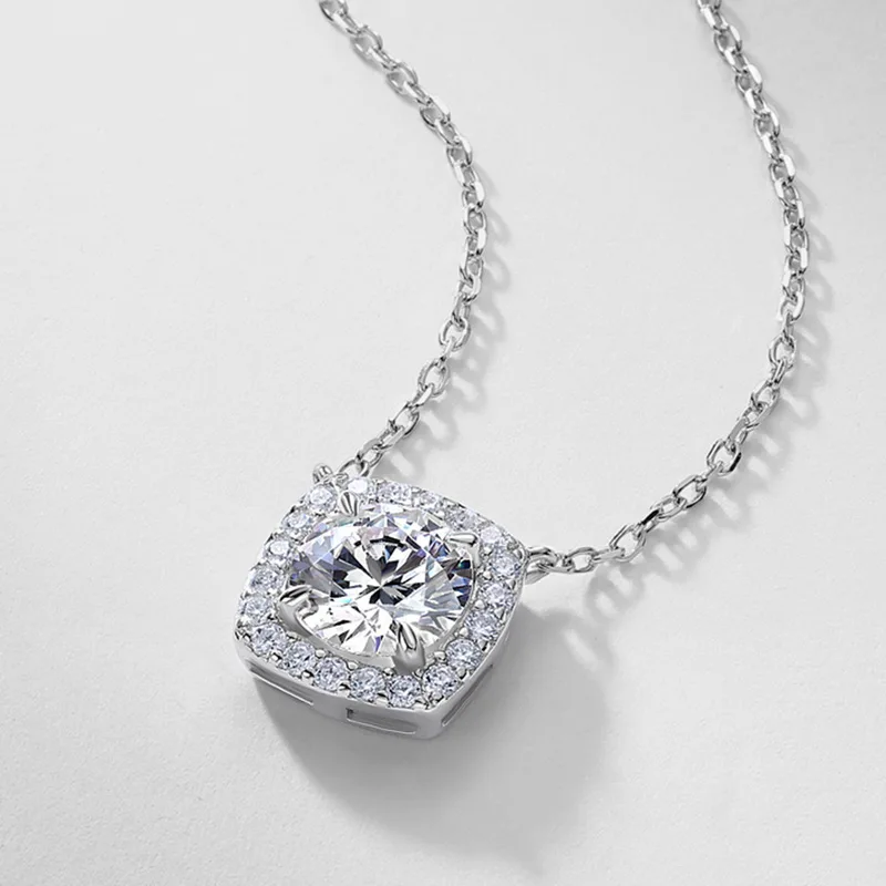 S925 Sterling Silver Circle Lab Grown Diamond Necklace Jewelry 