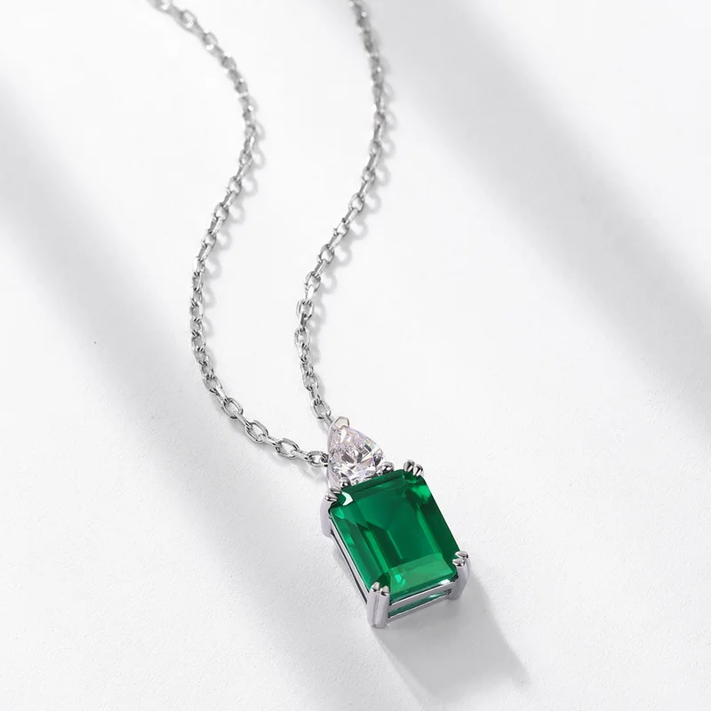 Vintage Gold 925 Silver Lab Emerald Diamond Floral Grandmother Pendant Wedding Religious Gift