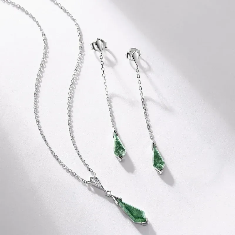Jewelyking S925 Sterling Silver Fairy Style Green Moss Pendant ExquisiteClavicle Necklace JKNS0088