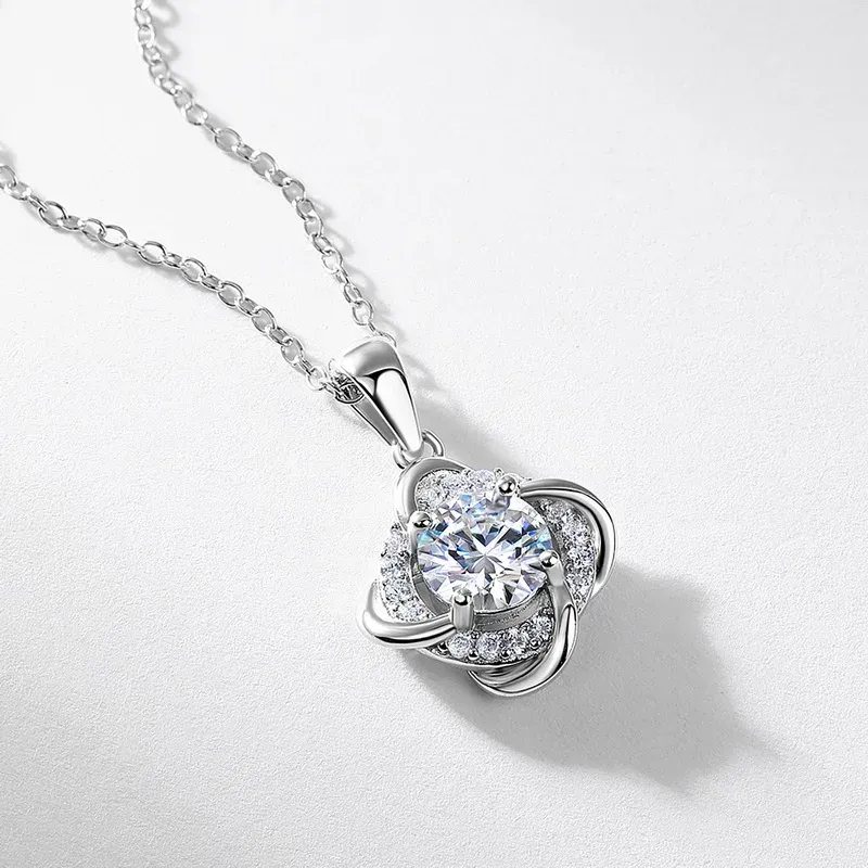 S925 Sterling Silver Windmill Design 1CT Round Brilliant Cut  Lab Grown Diamond Necklace Jewelry JKNS0010