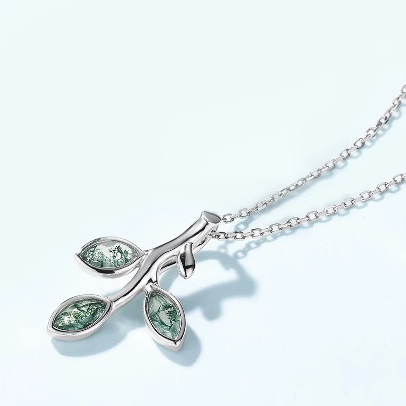 Jewelyking S925 Sterling Silver French Retro Style Green Moss Agate Leaf Pendant Necklace JKNS0095