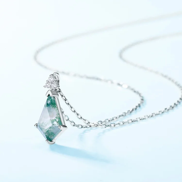 Jewelyking S925 Sterling Silver Green Moss Agate Kite Shape Gemstone Pendant Necklace JKNS0078