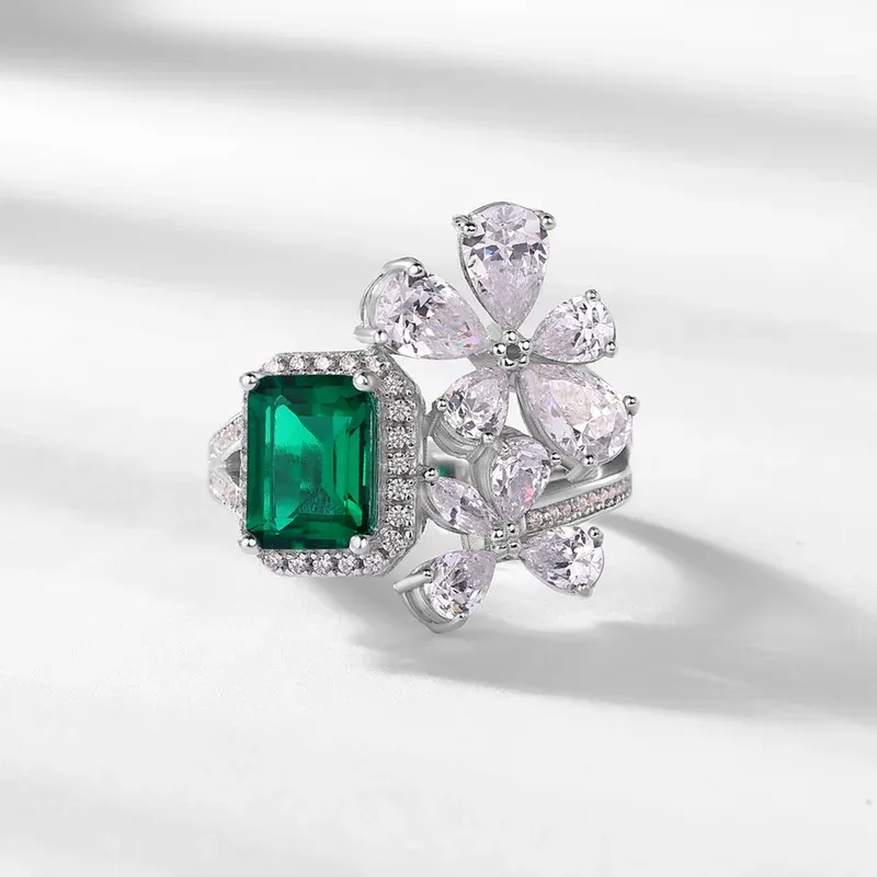 925 Silver Costume Jewelry Emerald Radiant Cut Engagement Women Jewelry Rings Promise Wedding Rings