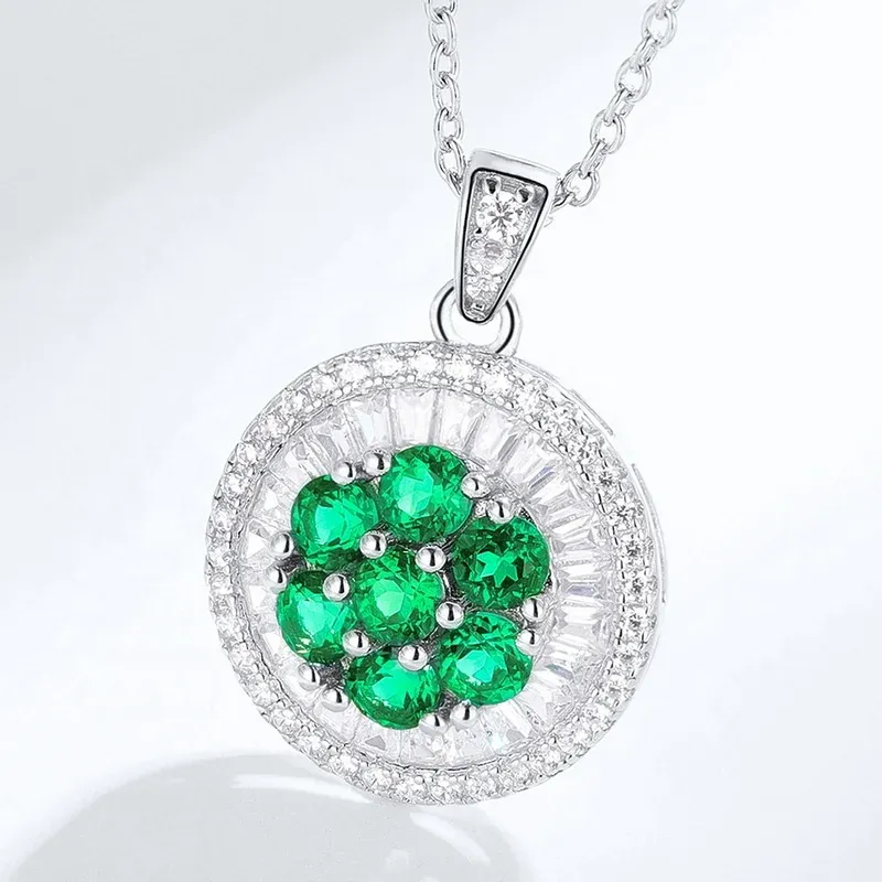 925 Sterling Silver Green Gemstone With 3A Zircon Flower Pendant Bling Shiny Lab Made Emerald Pendant Necklace