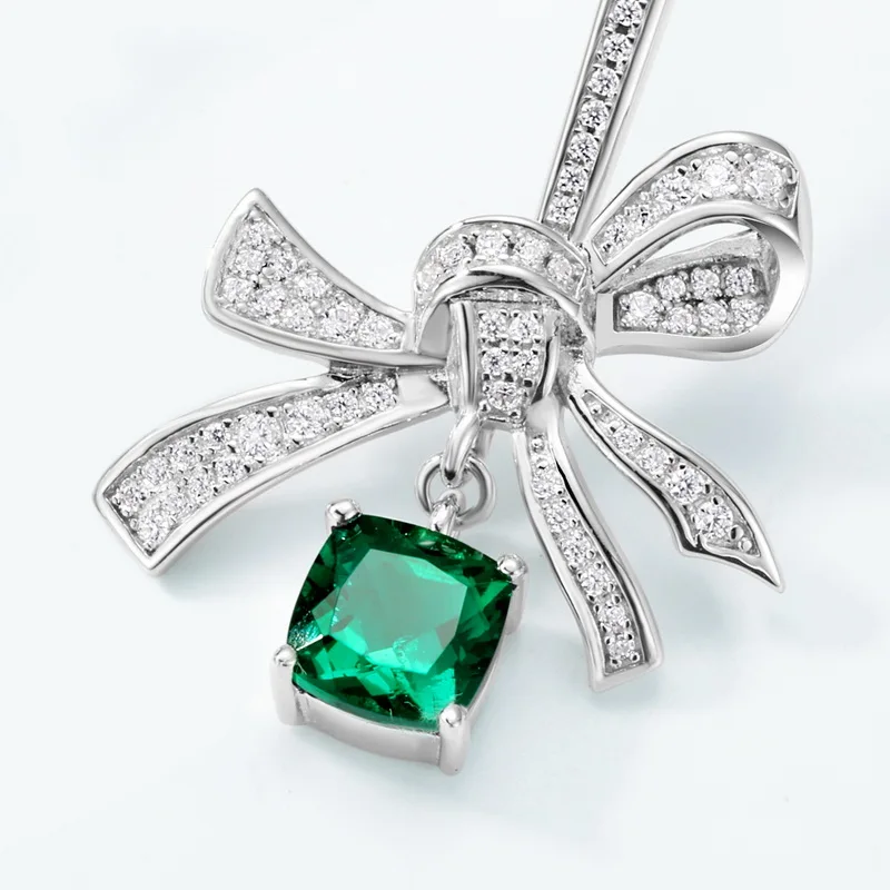 925 Sterling Silver Flower Stud Earrings Lab Grown Emerald Elegant Women Jewelry Wholesale