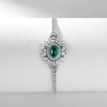 Fine Jewelry 18k White Gold Gemstone Bracelet Custom Jewelry Lab Diamond Lab Grown Emerald Bracelet for Women