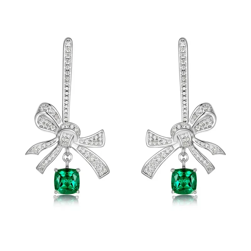 925 Sterling Silver Flower Stud Earrings Lab Grown Emerald Elegant Women Jewelry Wholesale