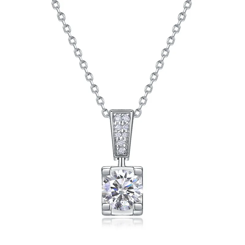 JewelyKing S925 Sterling Silver 1CT Lab Grown Diamond Bull Head Necklace Elegant Hourglass Design Four Prong Clavicle Chain JKNS0014