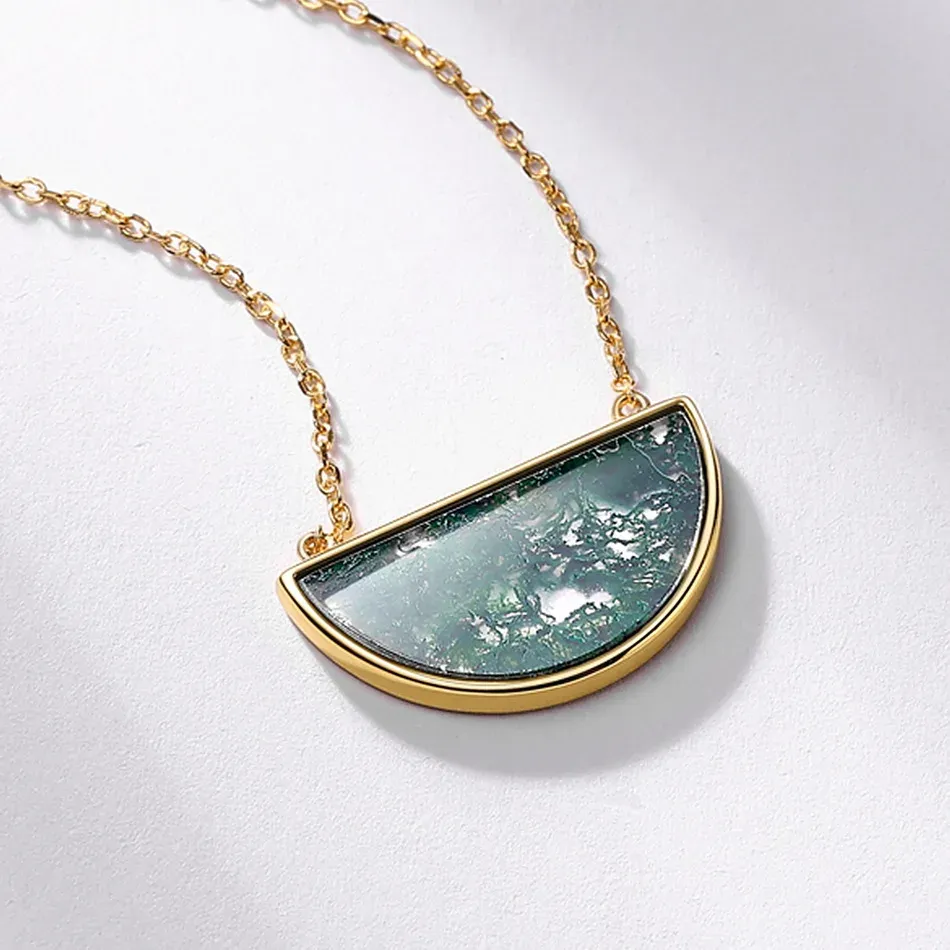 Jewelyking S925 Sterling Silver Noble 18K Gold Plated Half Circle Green Moss Agate Pendant Necklace JKNS0098