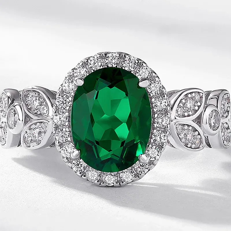 Custom Wholesale Women Wedding Set Rings for Fresh Round Artificial Lab Emerald Leaf Design CZ Set Rings Women