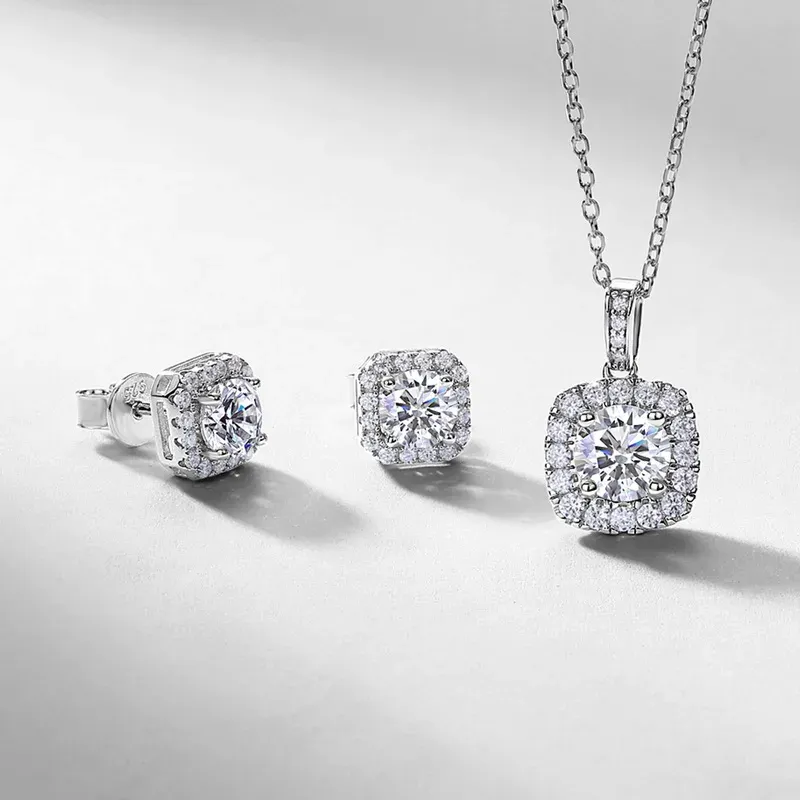 Women's 925 Sterling Silver Lab Grown Diamond Stud 5MM Earrings 
