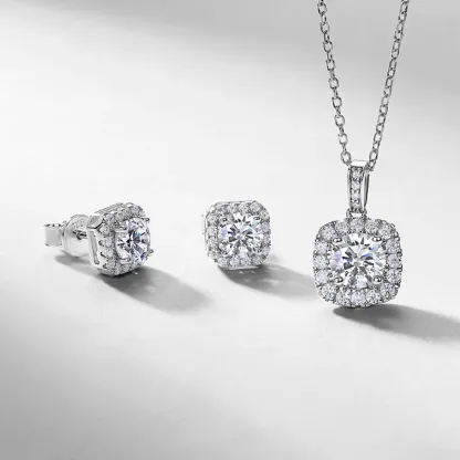 Women's 925 Sterling Silver Lab Grown Diamond Stud 5MM Earrings 