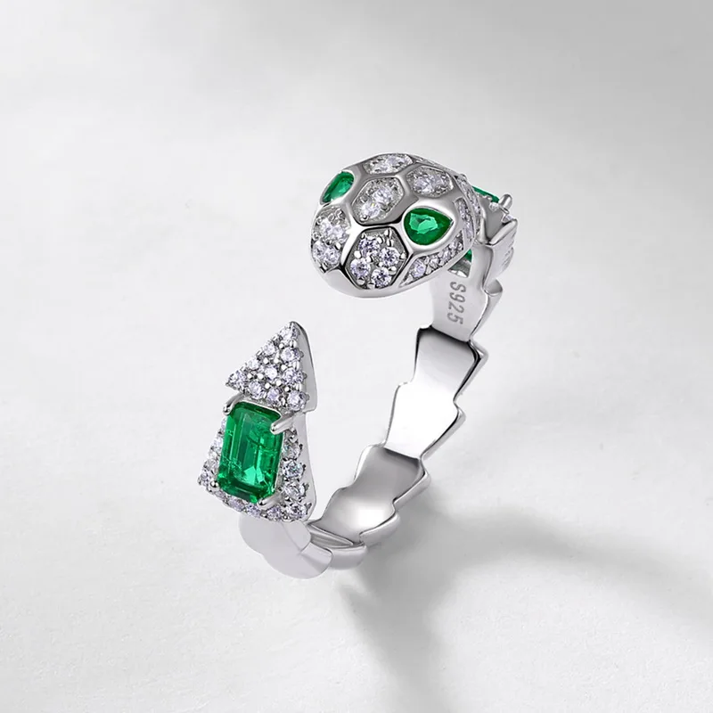 Minimalist Stylish Design S925 Silver Rhodium Snake Open Adjustable Lab Grown Emerald Jewelry Ring Gemstone 925