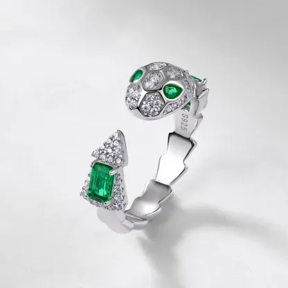 Minimalist Stylish Design S925 Silver Rhodium Snake Open Adjustable Lab Grown Emerald Jewelry Ring Gemstone 925