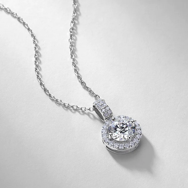JewelyKing S925 Sterling Silver Lab Grown Diamond Round Necklace