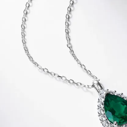 New Lab Grown Emerald Necklace 925 Sterling Silver Lab Gemstone Pendant Retro Elegant Jewelry