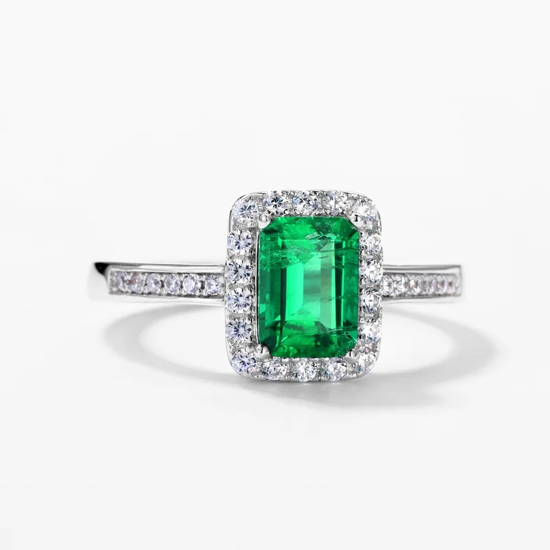 High Quality Classic Style 925 Sterling Silver Lab Grown Emerald Gems Women Ring
