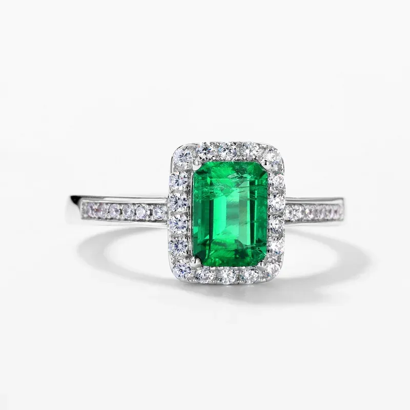 High Quality Classic Style 925 Sterling Silver Lab Grown Emerald Gems Women Ring