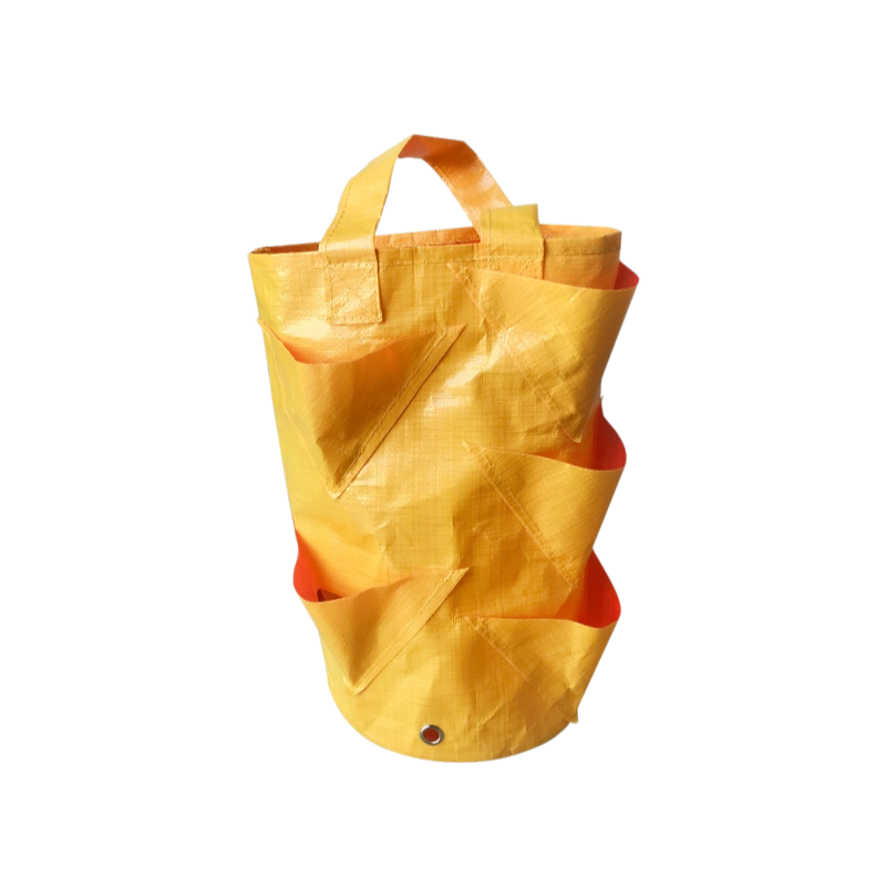 Bolsas colgantes para plantar en el jardín