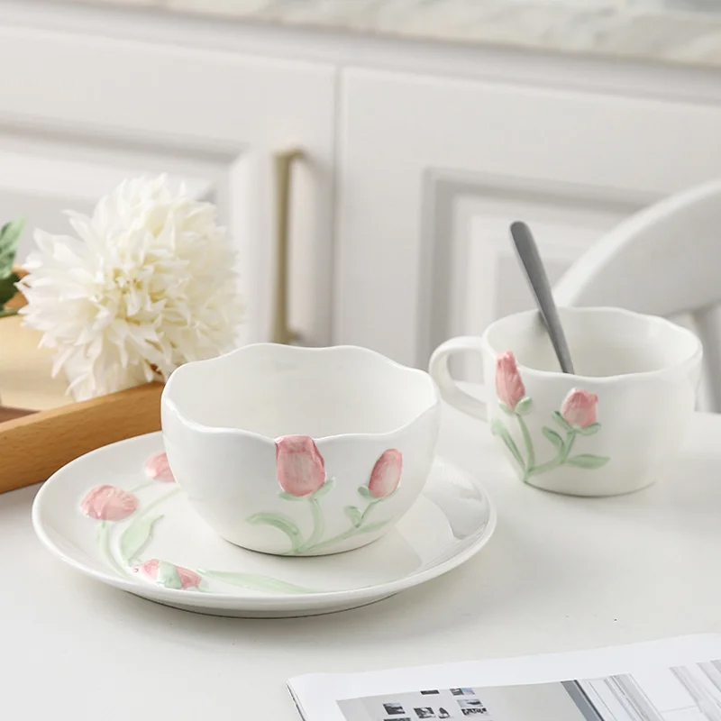 Modern Style 3D Embossed Turmeric Floral Ceramic Plate