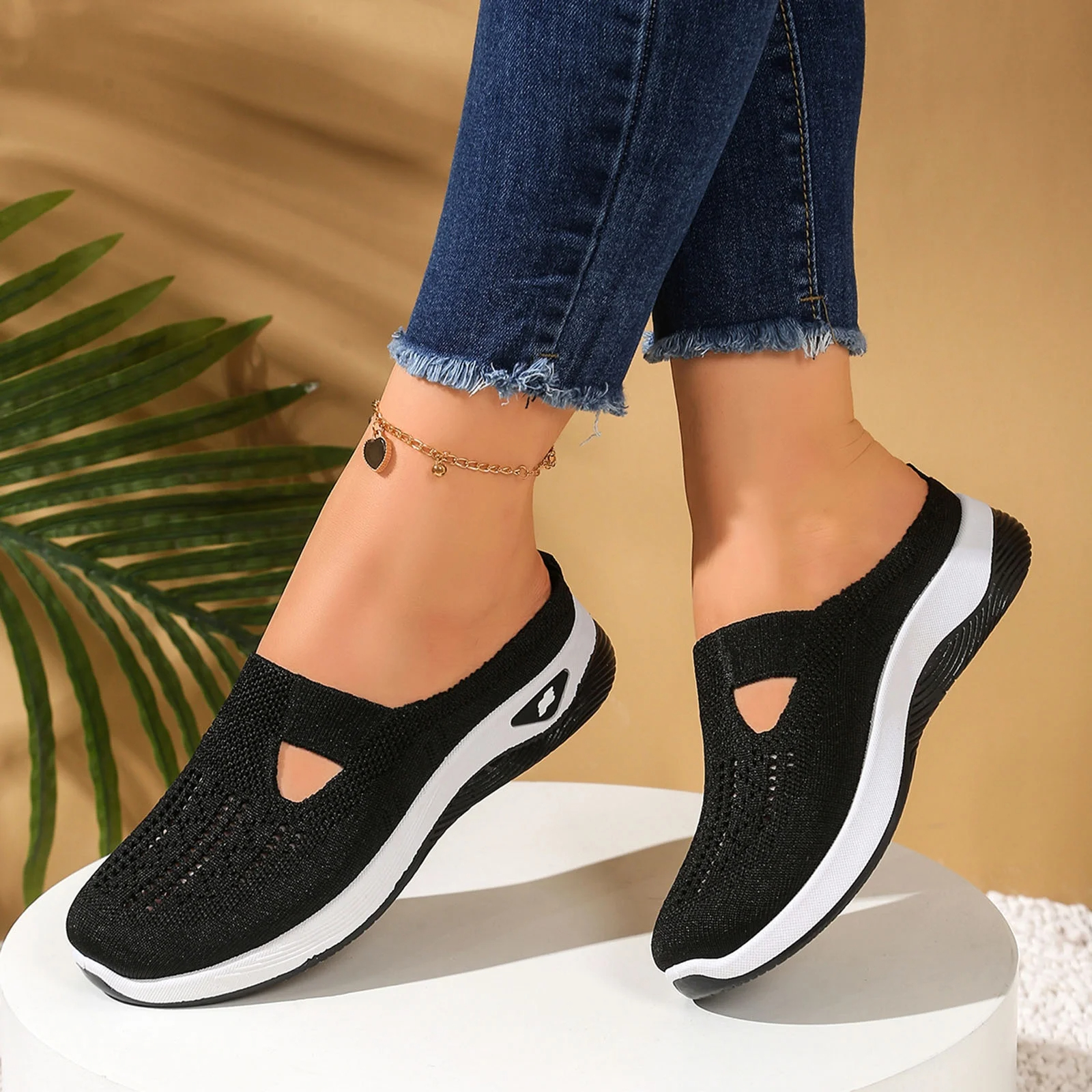 🔥50% OFF🔥Women's Comfortable Breathable Knitted Shoes