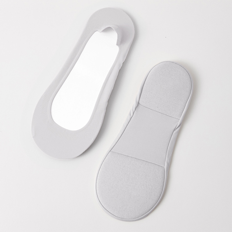 CushionCloud No-Show Socks – Soft Non-Slip Invisible Comfort Socks 👣✨