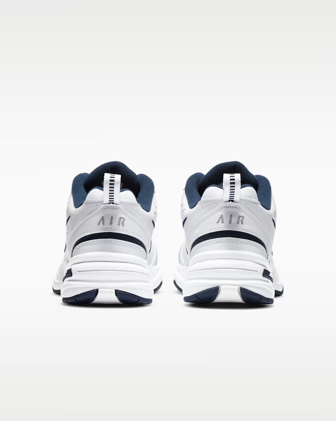 Nike Air Monarch IV Edzőcipő | Magas Minőség, Kedvező Ár, Ingyenes Szállítás!