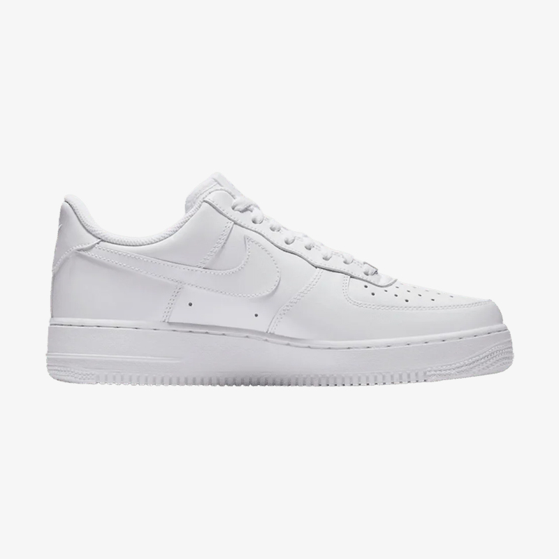 Nike Air Force 1 07 Triple White