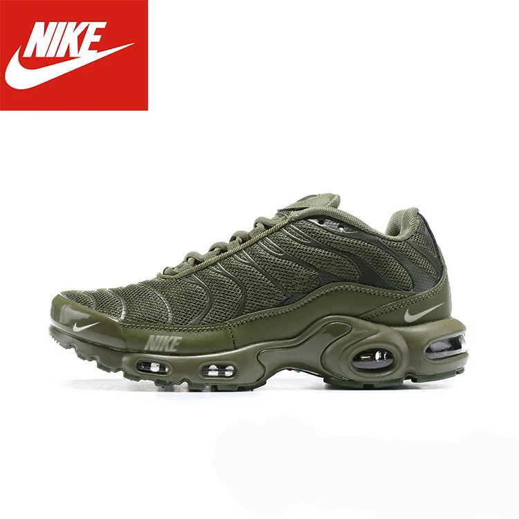 NIKE® vízálló, ütéscsillapító cipők színátmenettel és légpárnával