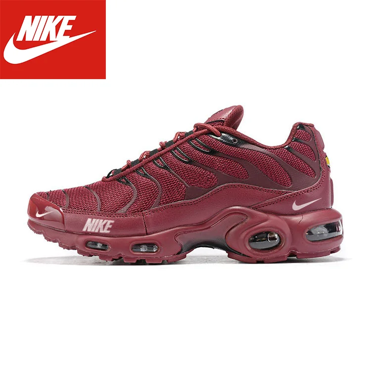 NIKE® vízálló, ütéscsillapító cipők színátmenettel és légpárnával