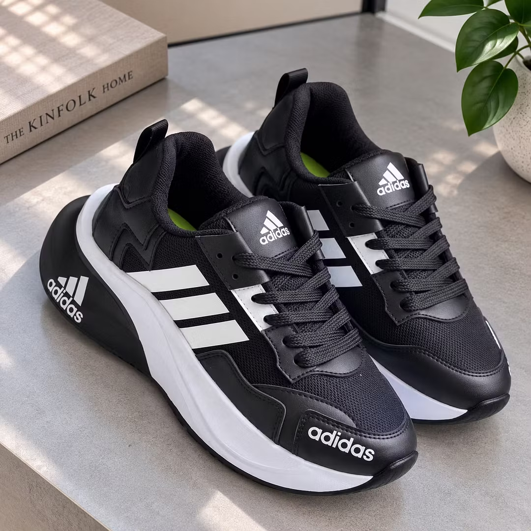ADIDAS® 2026 uniszex sportcipő