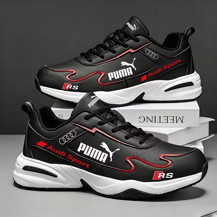PUMA ®&AUDI 2026 Széles lábfejű férfi sportcipő