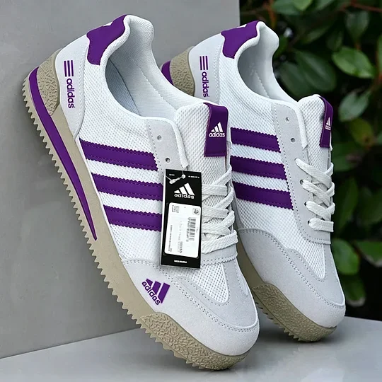 Adidas sportcipők – Könnyű, hétköznapi sportcipők, csúszásgátló talppal